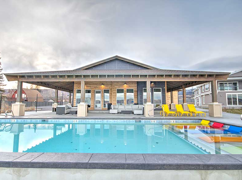 The Insider’s Guide to Bear Lake Lodging: Private Beach Access, Direct Booking Savings, and Year-Round Escapes