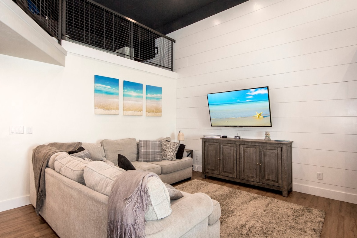 The Best Cabins to Rent on Bear Lake: Rates, Timing, and Local Regulations