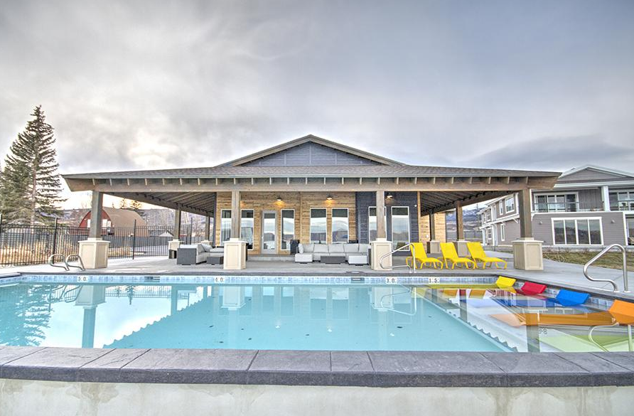Planning a Bear Lake Beach Wedding: Venues, Waterfront Lodging, and Permits